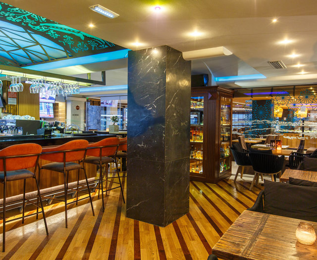 Palmera Beach Hotel Main Bar Cafe 3