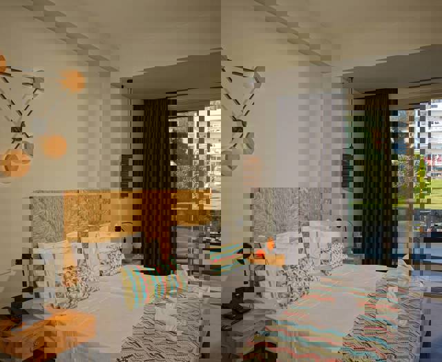 Double Dis Garden View